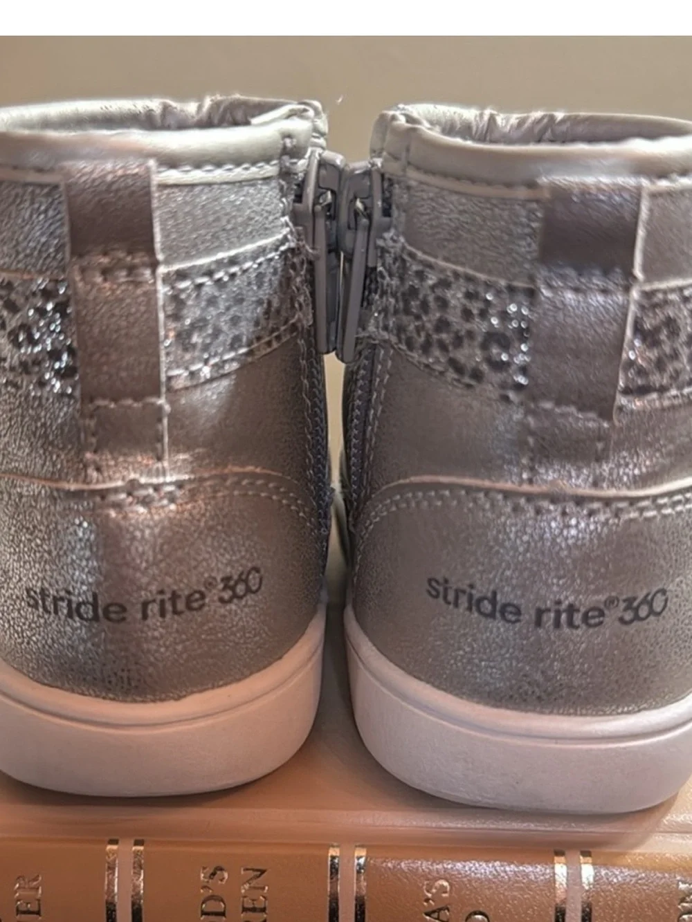 Stride Rite 360 Silver Kids Ankle Boots - Size 5
